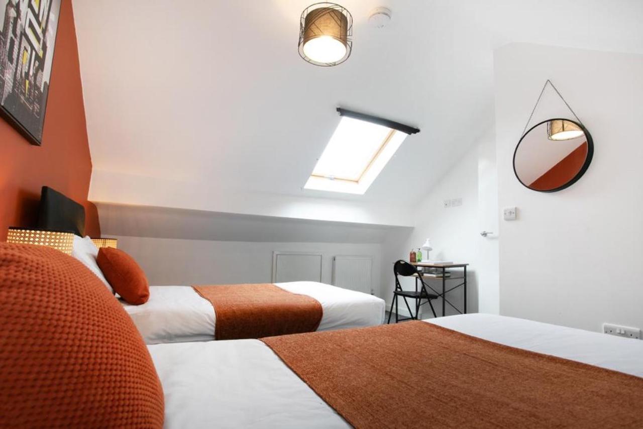 Spacious 2 Bedroom Apartments - 5 Mins From Qmc, Universities And City Centre! Νότιγχαμ Εξωτερικό φωτογραφία