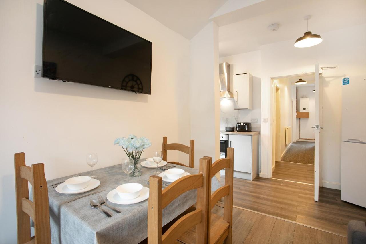 Spacious 2 Bedroom Apartments - 5 Mins From Qmc, Universities And City Centre! Νότιγχαμ Εξωτερικό φωτογραφία